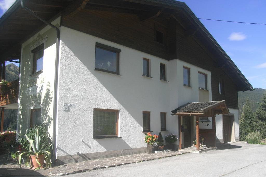 Haus Falger Appartamento Berwang Esterno foto